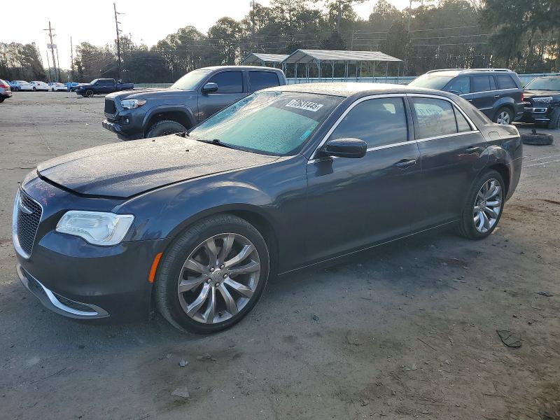 2016 CHRYSLER 300 LIMITE — VIN 2C3CCAAG4GH343913