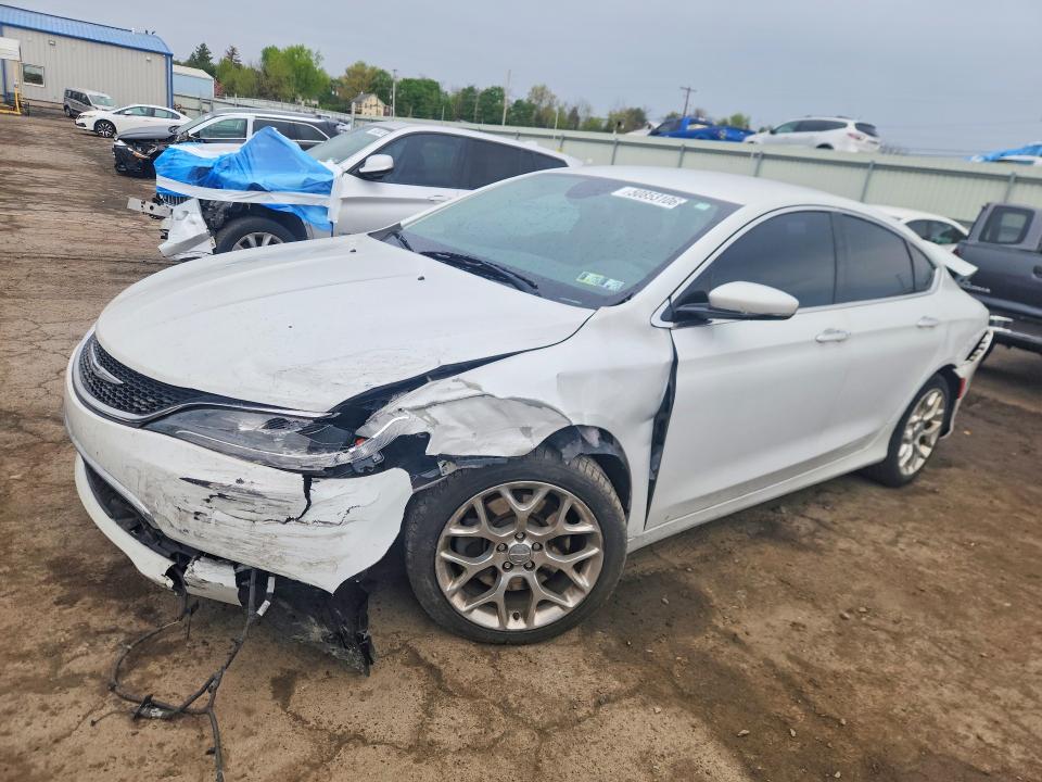 2015 CHRYSLER 200 — VIN 1C3CCCEG9FN589500