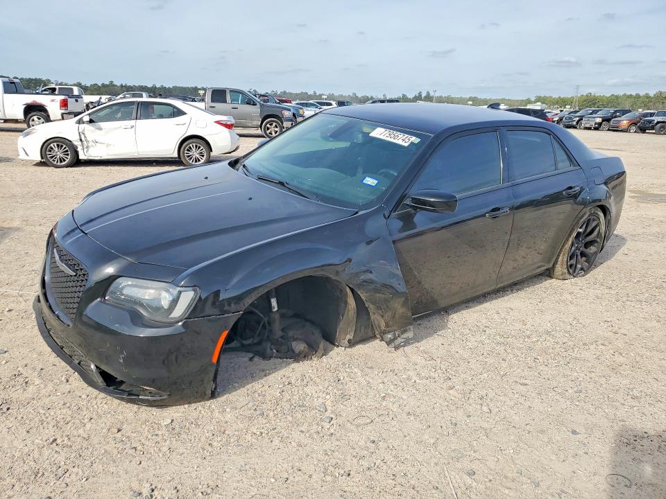 2019 CHRYSLER 300 — VIN 2C3CCAAG3KH682929