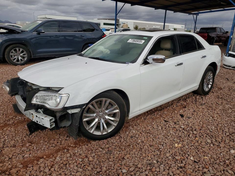 2016 CHRYSLER 300C — VIN 2C3CCAEG5GH348872