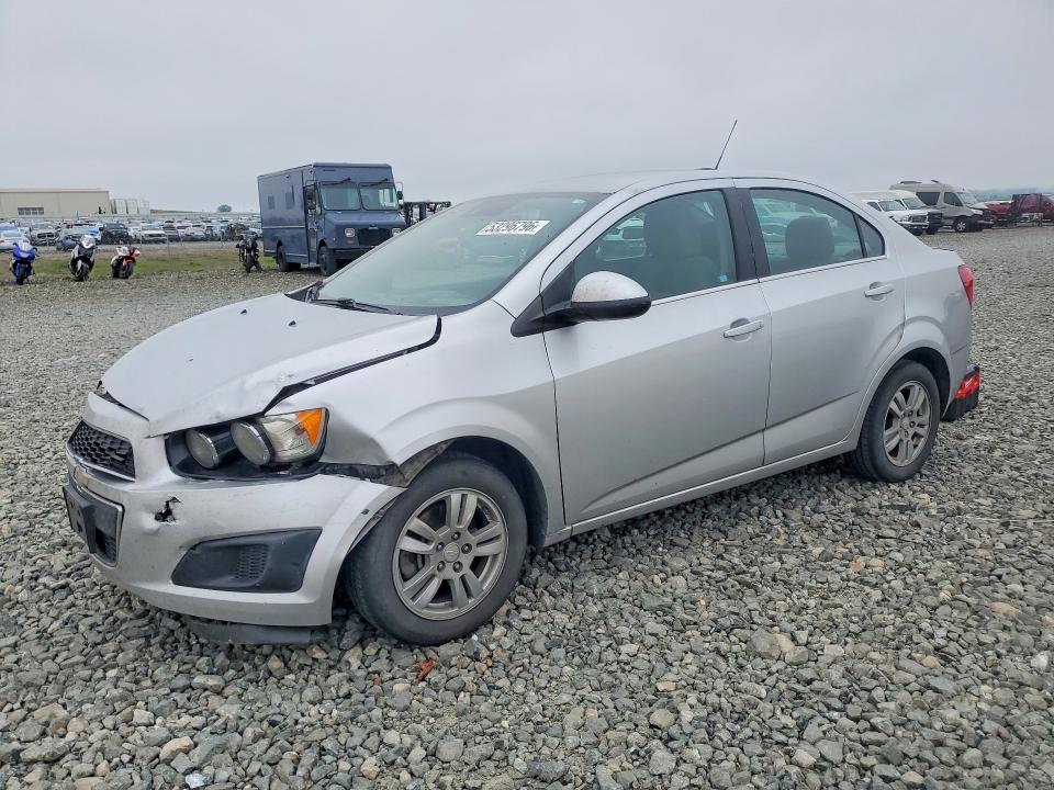 2015 CHEVROLET SONIC — VIN 1G1JC5SB2F4145820