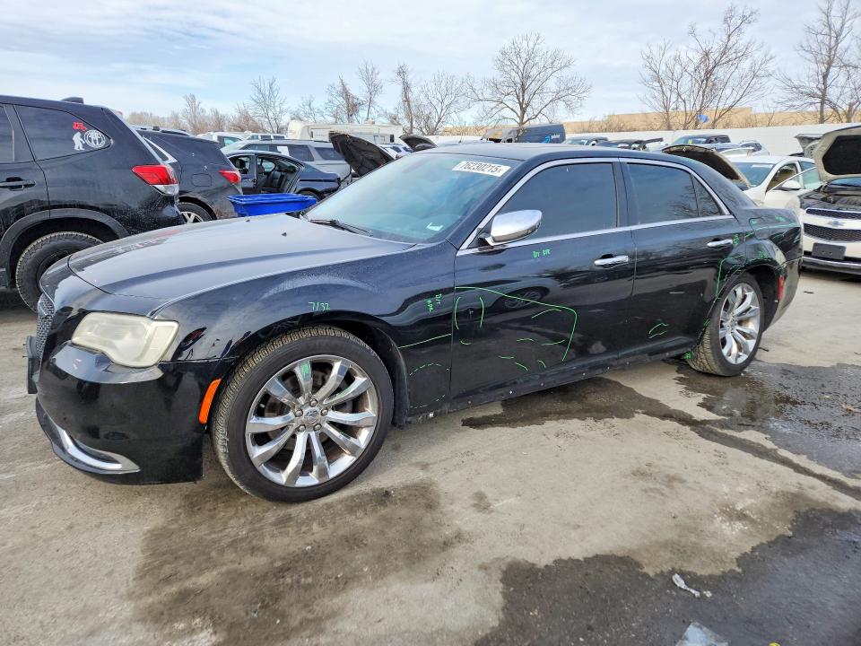 2015 CHRYSLER 300C — VIN 2C3CCAET2FH760355