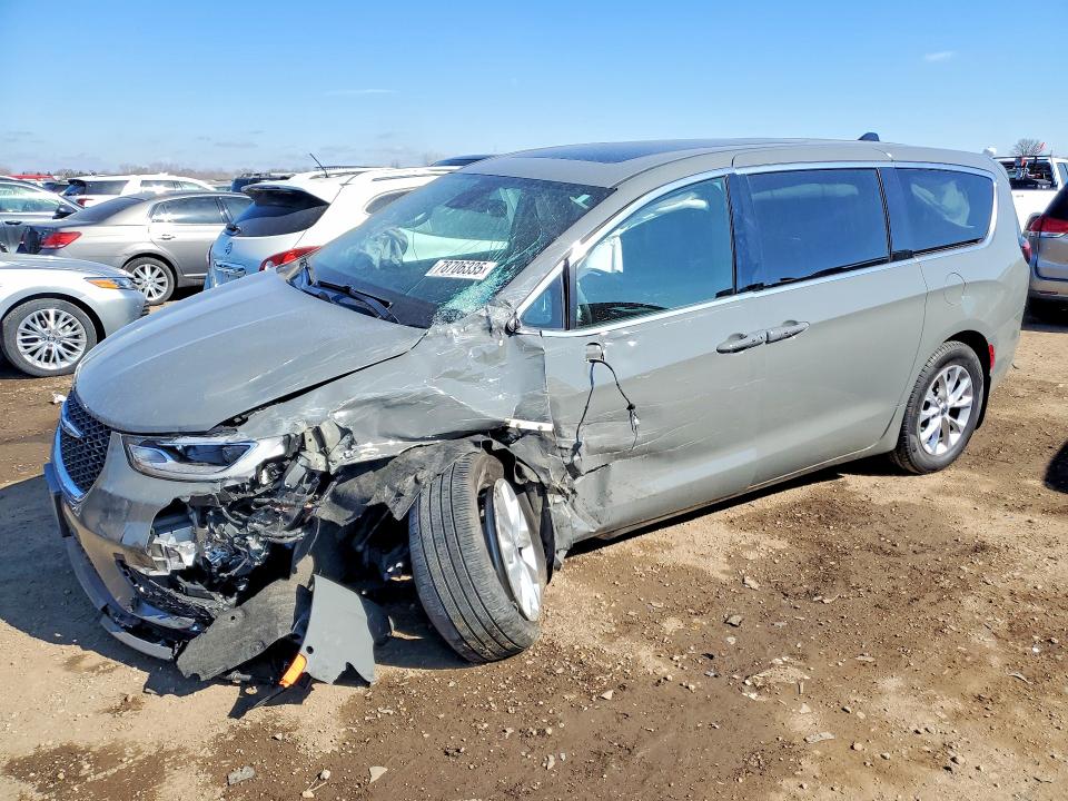 2025 CHRYSLER PACIFICA — VIN 2C4RC3BG8SR523236