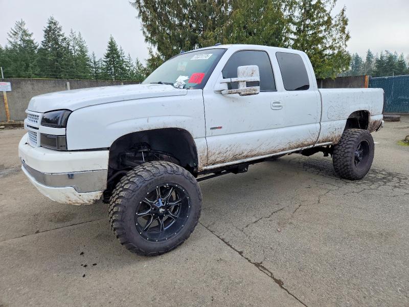 2004 CHEVROLET SILVERADO — VIN 1GCHK29224E265475
