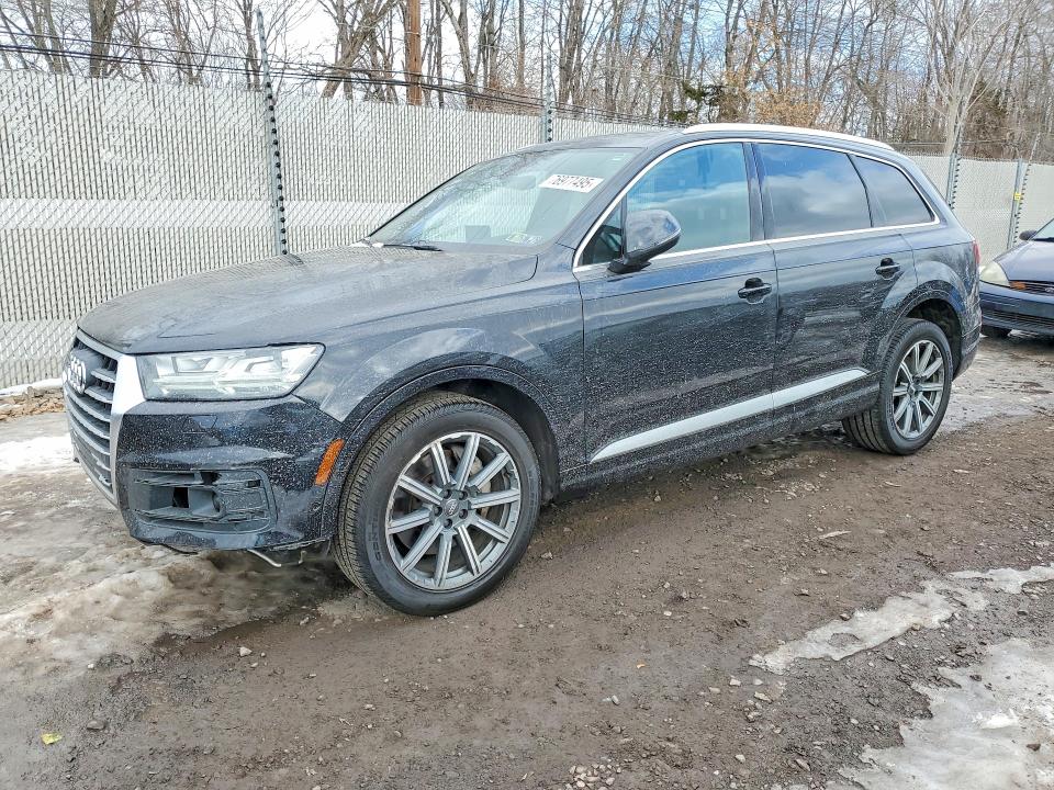 2019 AUDI Q7 — VIN WA1LAAF7XKD001635