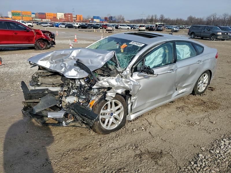 2016 FORD FUSION SE — VIN 1FA6P0H72G5110574