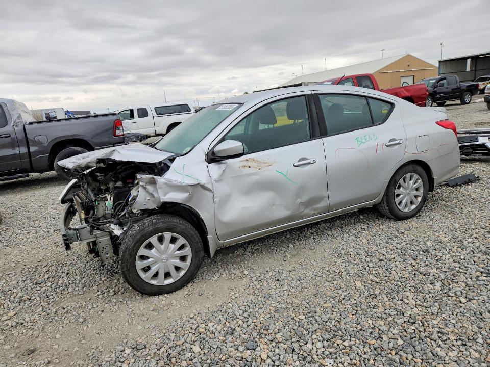 2017 NISSAN VERSA — VIN 3N1CN7AP4HL888255