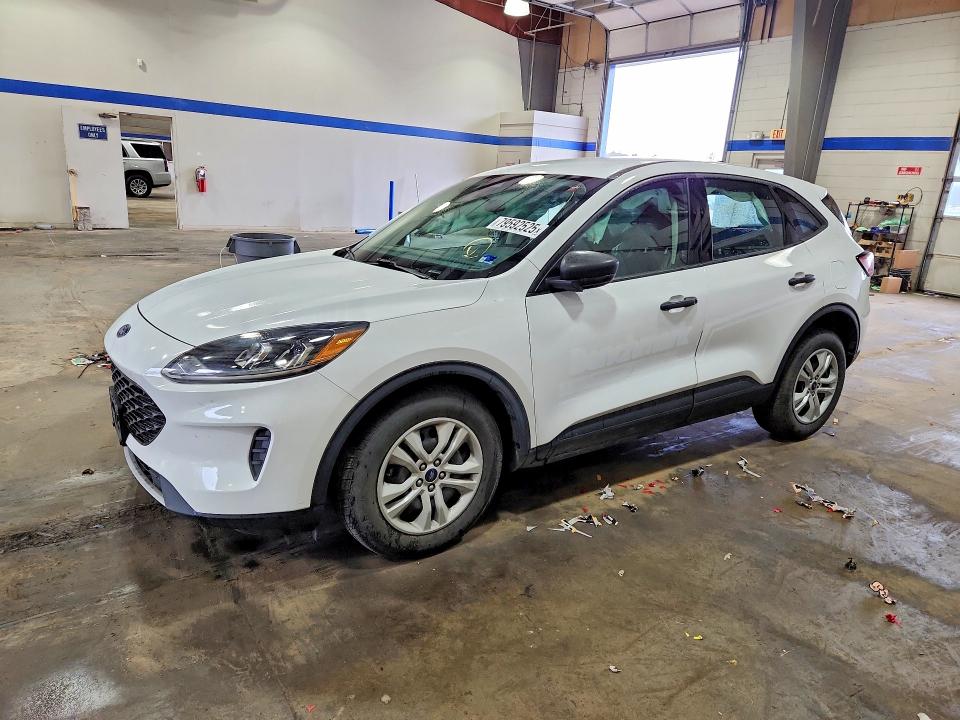 2021 FORD ESCAPE — VIN 1FMCU0F61MUB13138