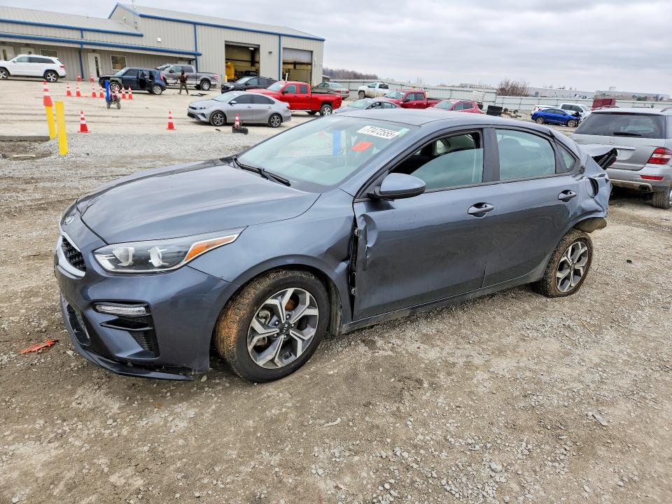 2021 KIA FORTE — VIN 3KPF24AD5ME339878