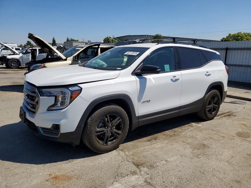 2024 GMC TERRAIN — VIN 3GKALYEG0RL139307