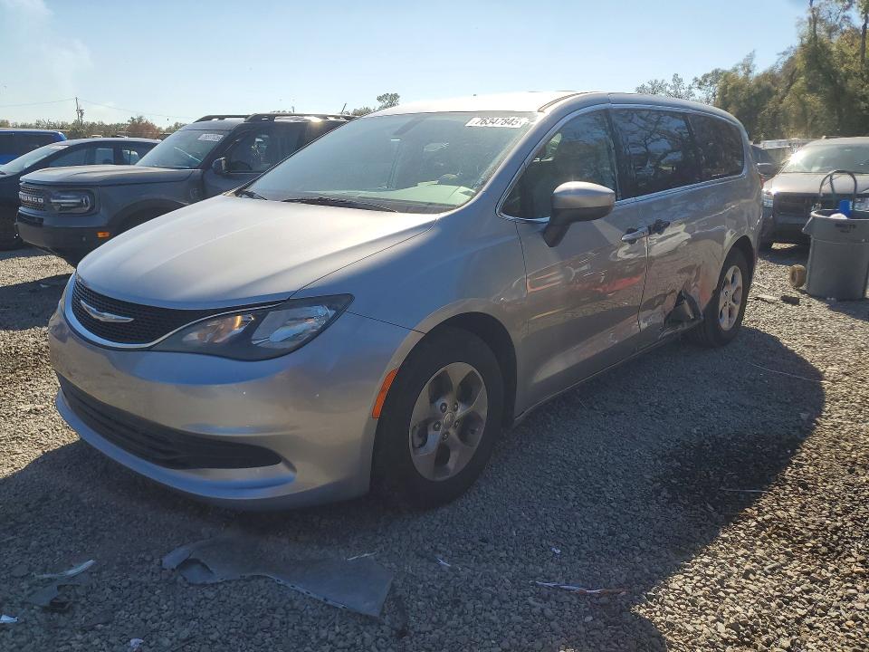 2017 CHRYSLER PACIFICA L — VIN 2C4RC1CG6HR608698