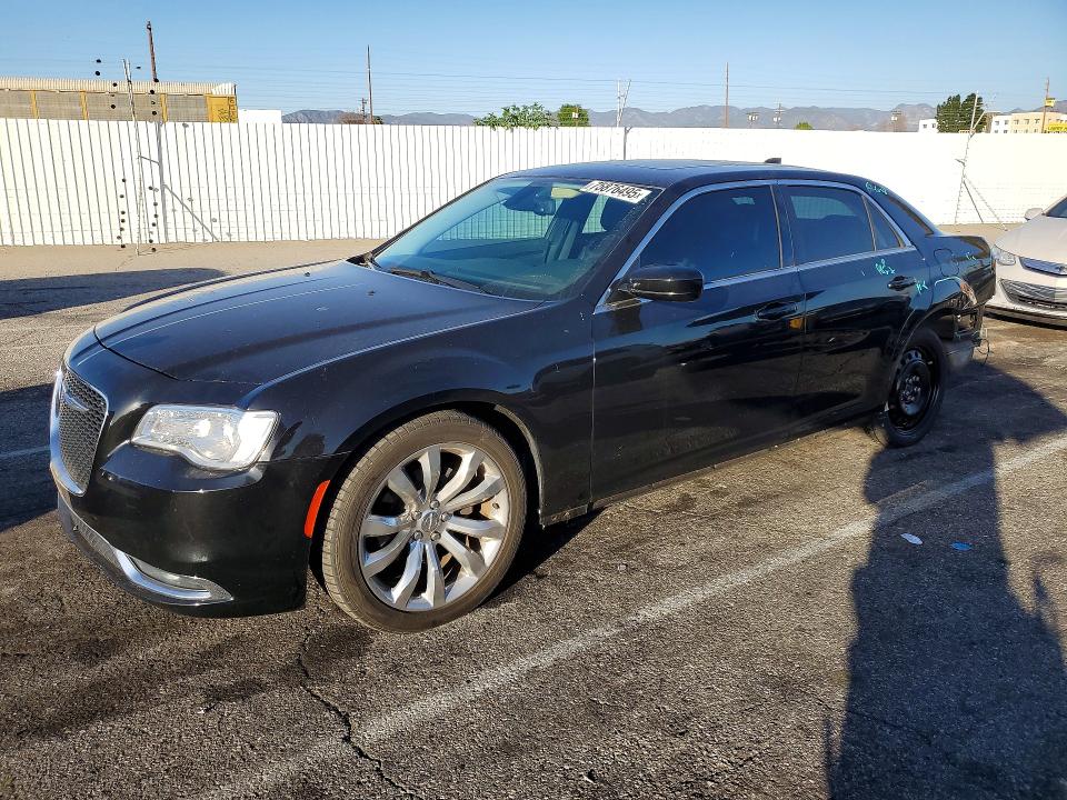 2018 CHRYSLER 300 TOURIN — VIN 2C3CCAAG0JH244092