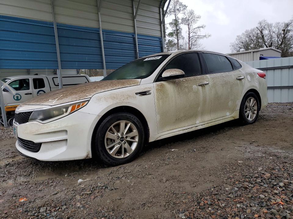 2016 KIA OPTIMA LX — VIN 5XXGT4L38GG034554