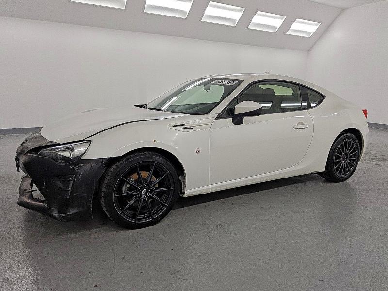 2017 TOYOTA 86 BASE — VIN JF1ZNAA10H9700748
