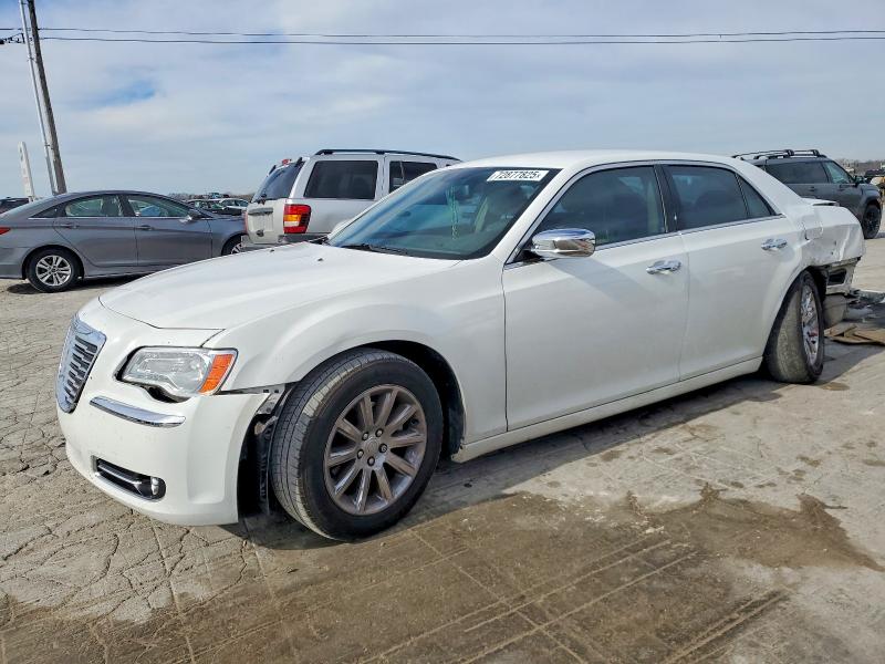 2014 CHRYSLER 300C — VIN 2C3CCAEGXEH249218