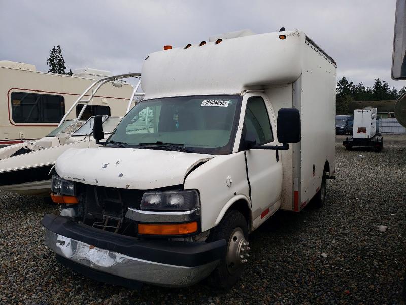 2006 CHEVROLET EXPRESS G3 — VIN 1GBJG31U961260486
