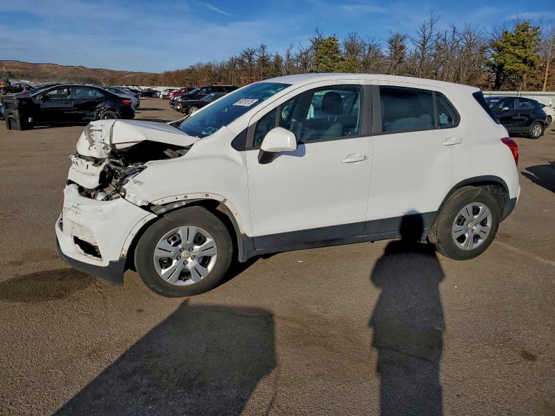 2018 CHEVROLET TRAX LS — VIN KL7CJKSB8JB732609