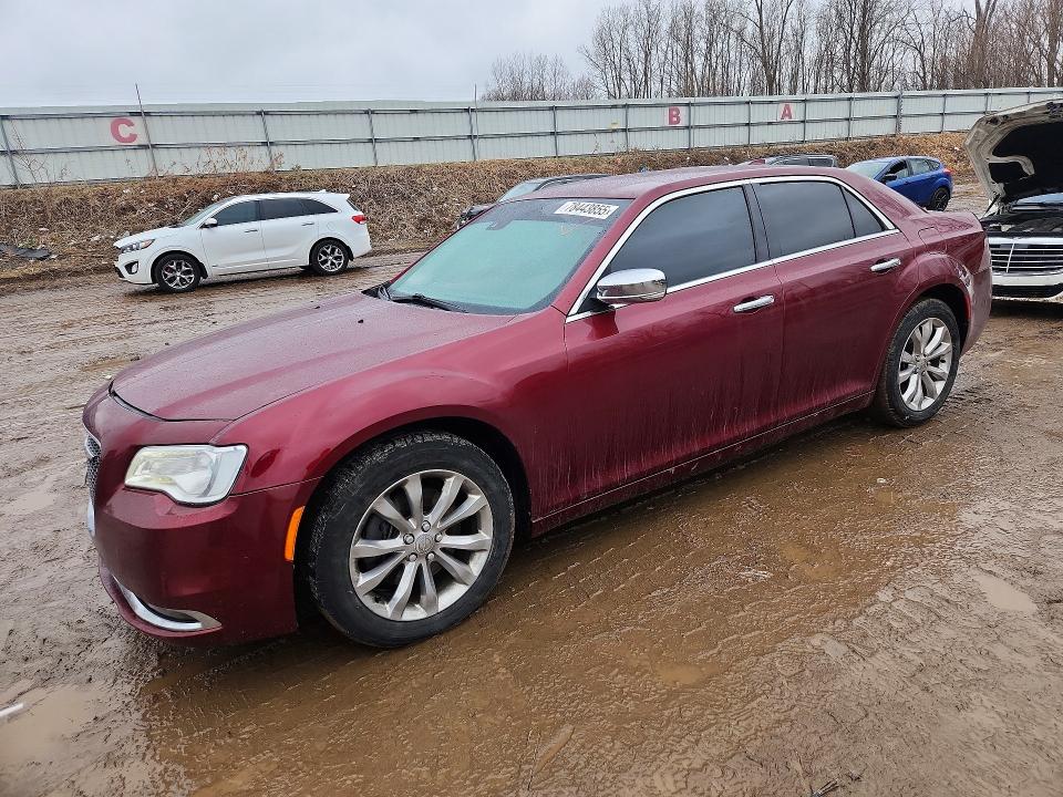 2019 CHRYSLER 300 — VIN 2C3CCAKG5KH624898