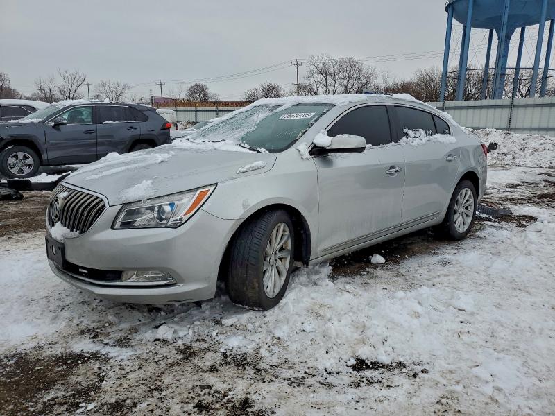 2016 BUICK LACROSSE — VIN 1G4GA5G35GF107217