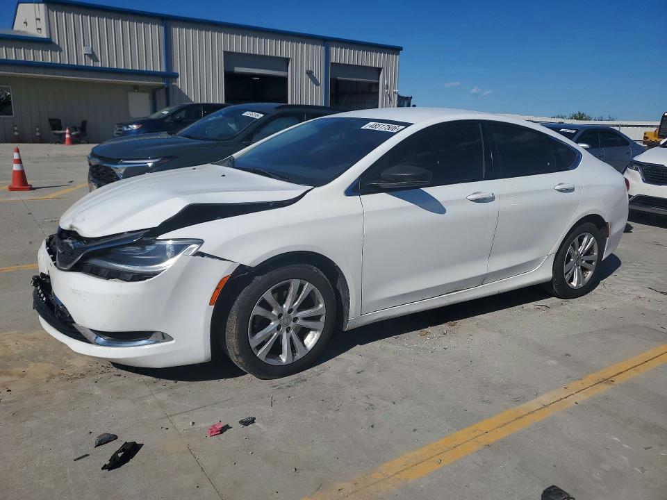 2016 CHRYSLER 200 — VIN 1C3CCCAB6GN140724