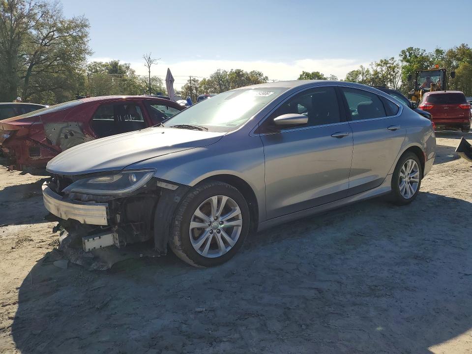 2015 CHRYSLER 200 — VIN 1C3CCCAB7FN728355