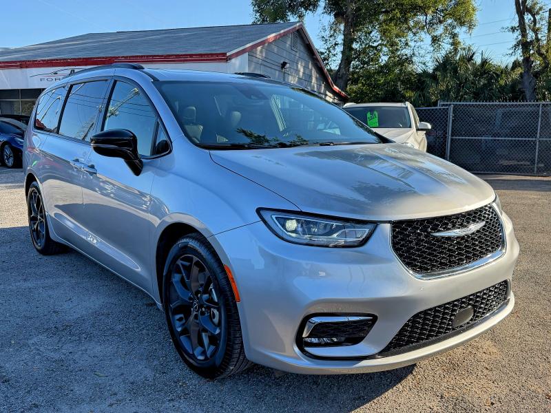 2026 CHRYSLER PACIFICA L — VIN 2C4RC1GG7TR161463