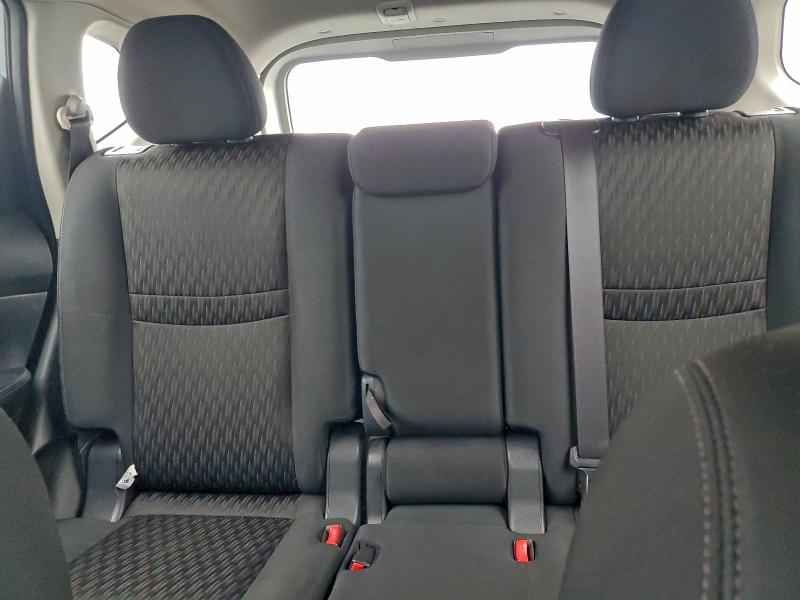 KNMAT2MT8JP555251