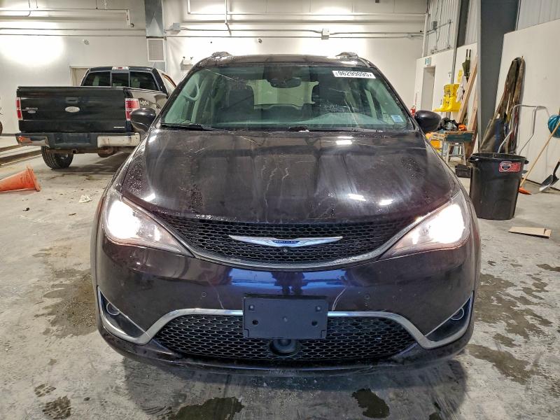 2C4RC1EG5KR594135
