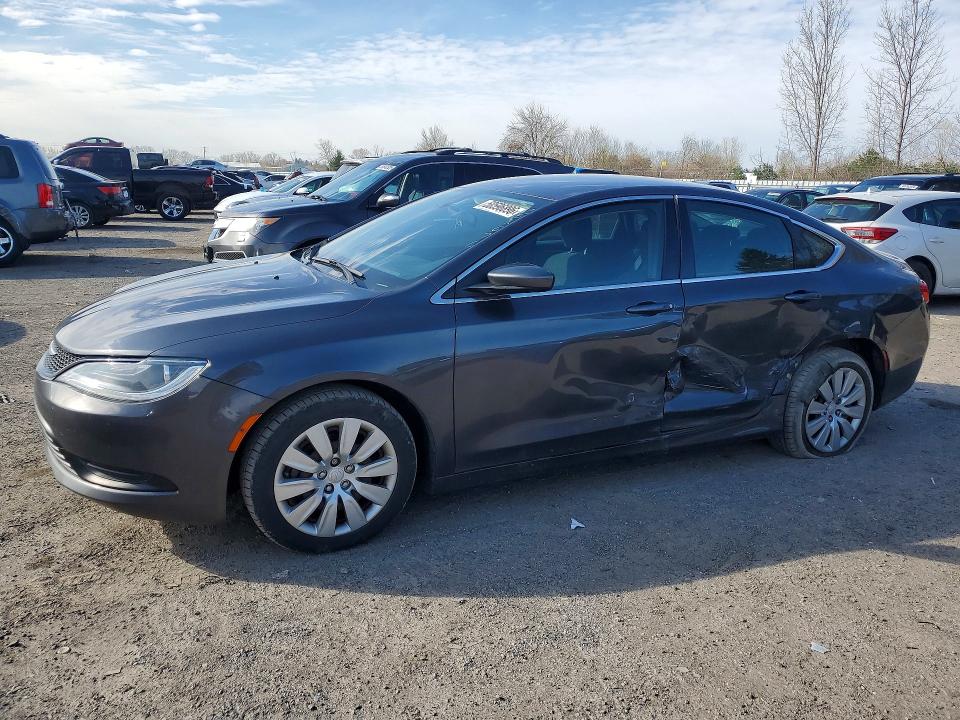 2015 CHRYSLER 200 — VIN 1C3CCCFB3FN752676
