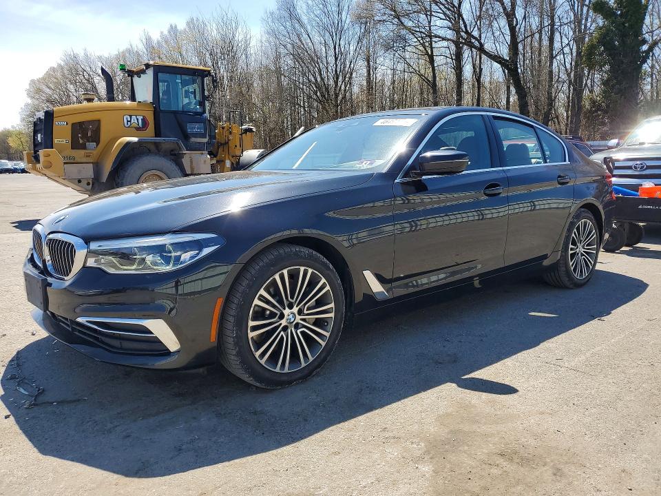 2019 BMW 540 — VIN WBAJE7C50KWW13352