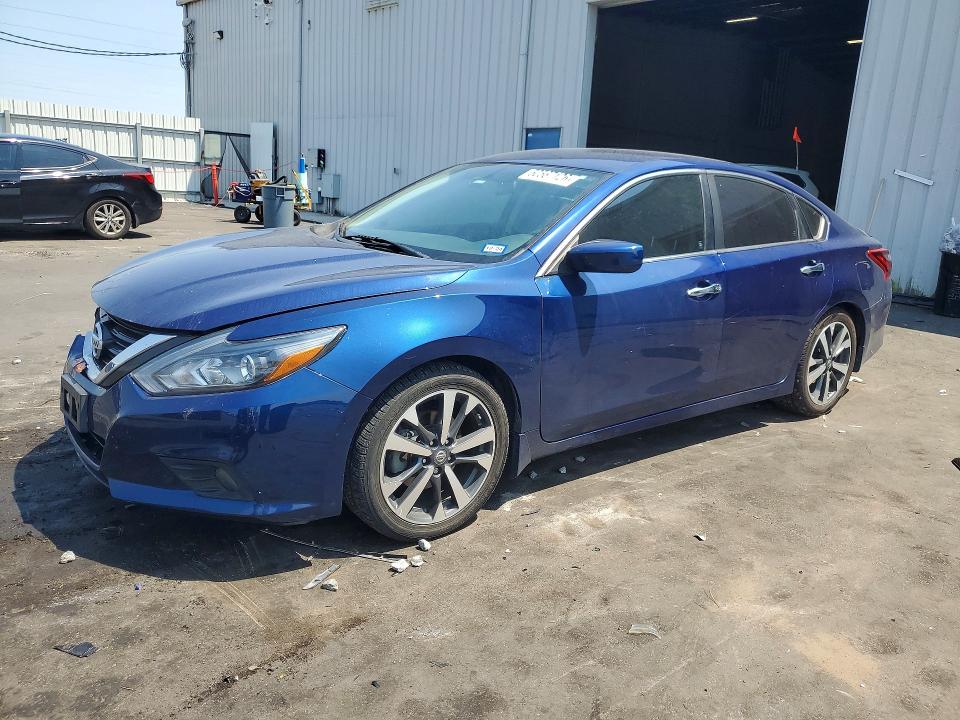 2017 NISSAN ALTIMA — VIN 1N4AL3AP9HC485702