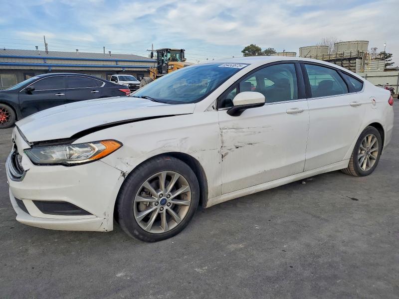 2017 FORD FUSION SE — VIN 3FA6P0H70HR181044