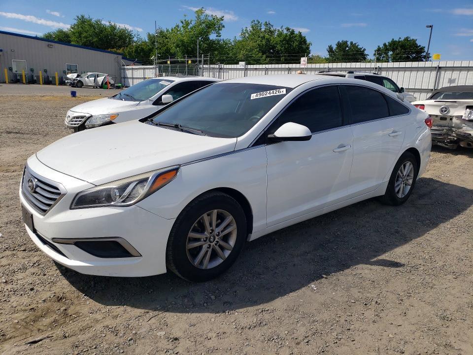 2016 HYUNDAI SONATA — VIN 5NPE24AF3GH274980