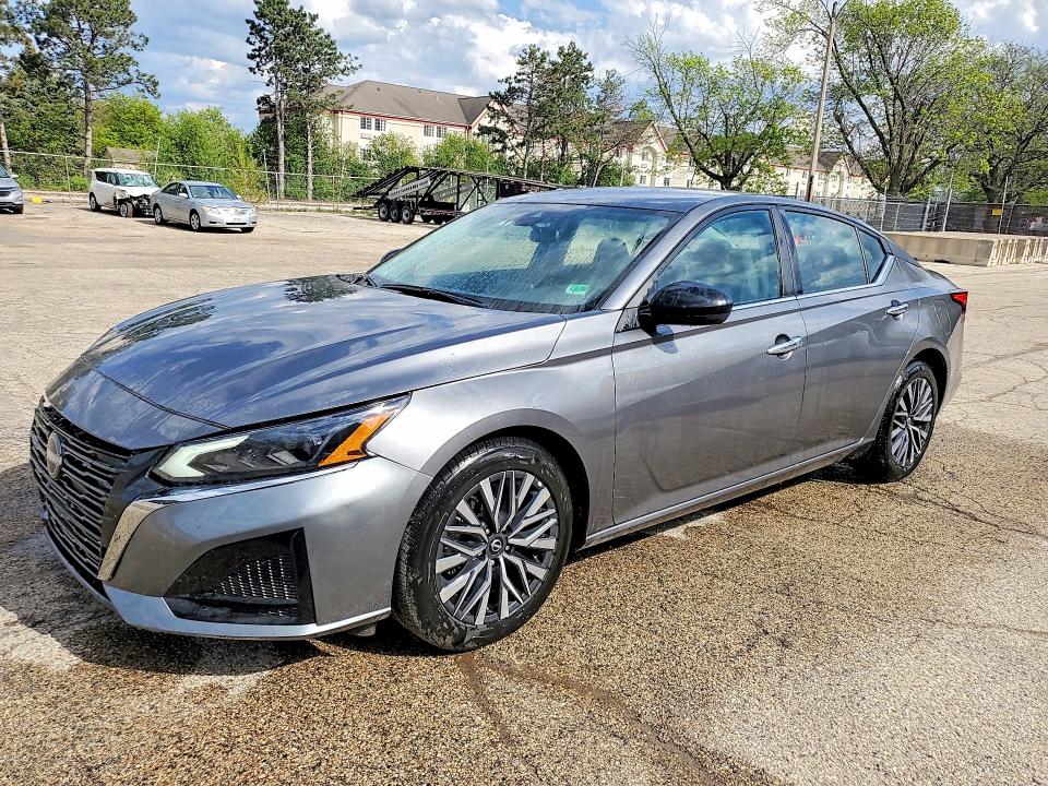 2025 NISSAN ALTIMA — VIN 1N4BL4DVXSN389013