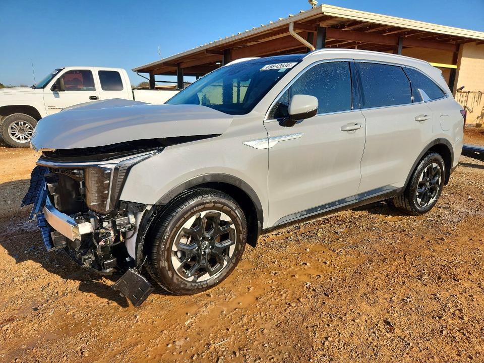 2025 KIA SORENTO — VIN 5XYRL4JC3SG365039