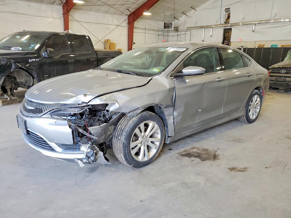 2015 CHRYSLER 200 — VIN 1C3CCCAB4FN504878
