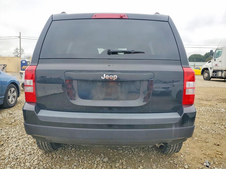 1C4NJPBB0FD298030