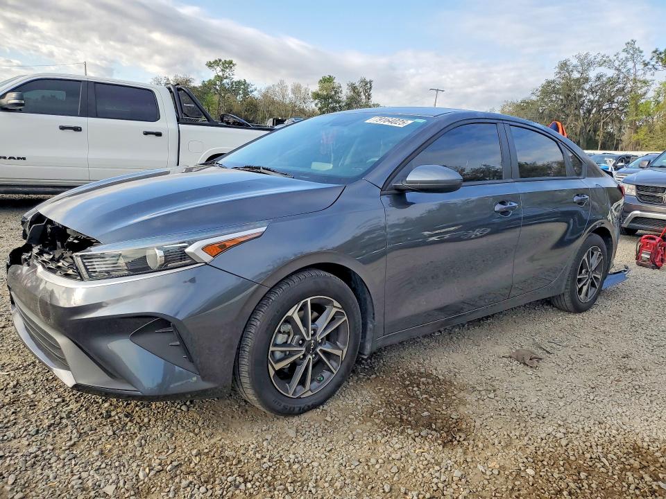 2022 KIA FORTE — VIN 3KPF24AD2NE493255