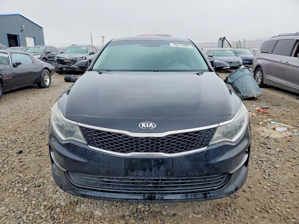 5XXGT4L18GG082165