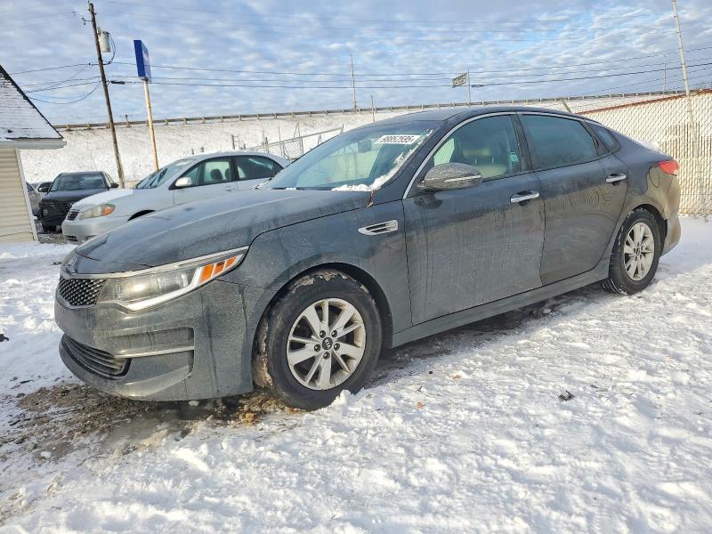 2016 KIA OPTIMA LX — VIN 5XXGT4L31GG023685