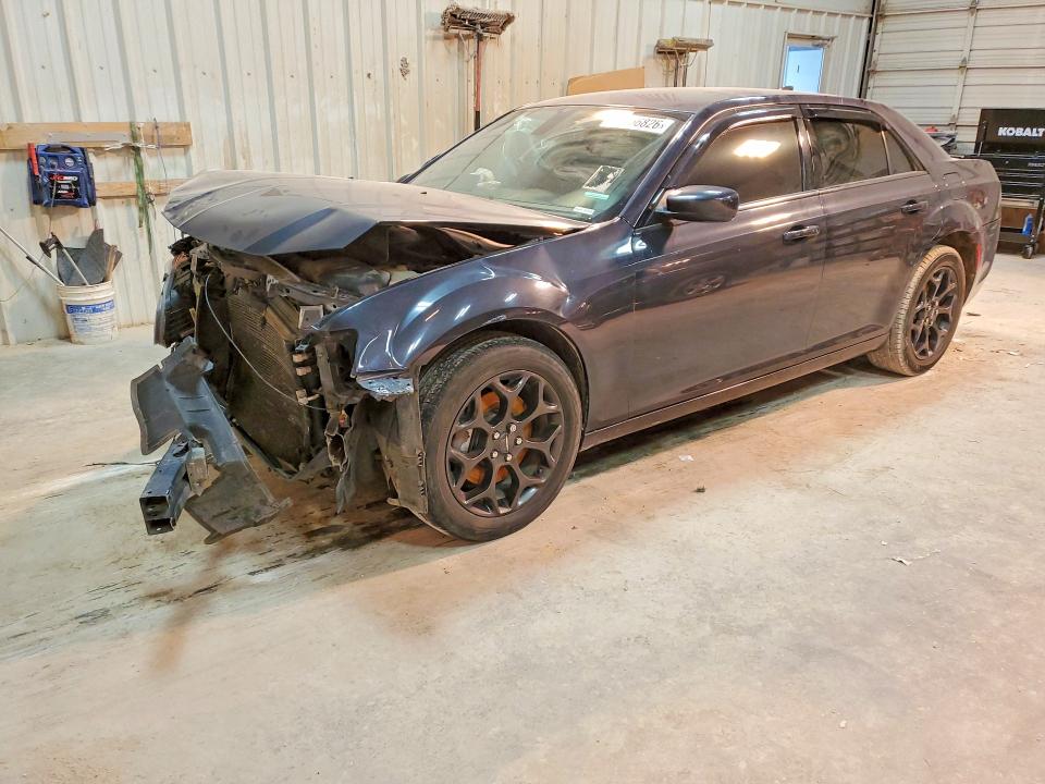 2019 CHRYSLER 300 — VIN 2C3CCAGG9KH561491