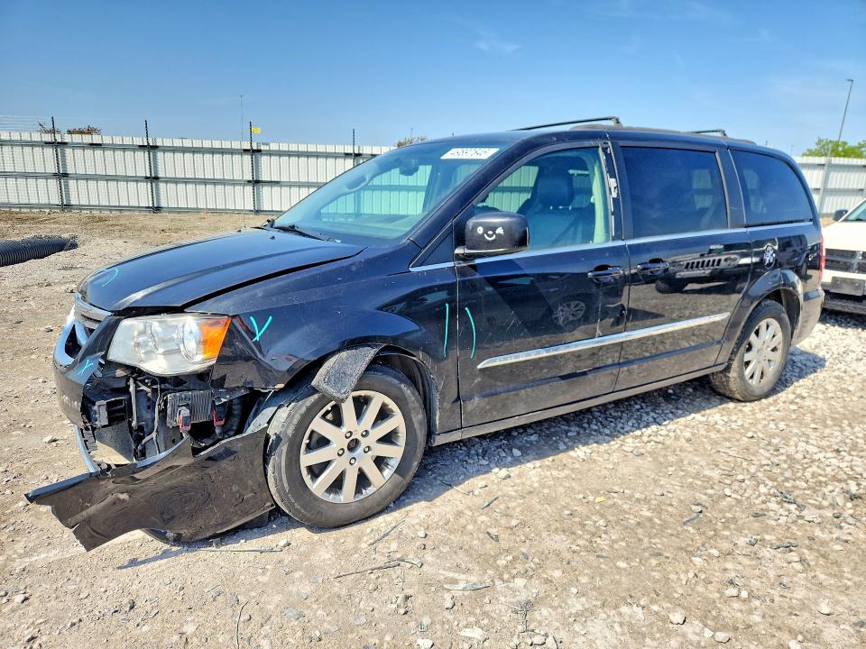 2015 CHRYSLER TOWN & COUNTRY — VIN 2C4RC1BG8FR618664