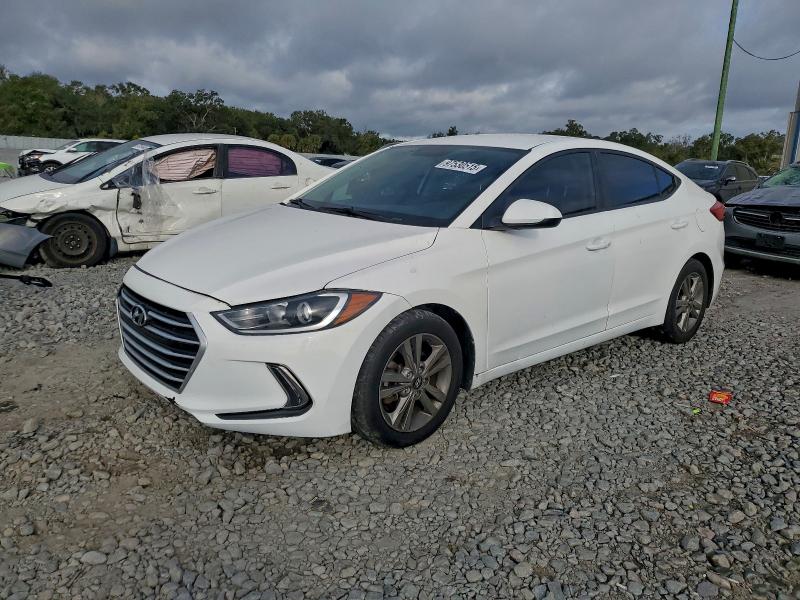 2017 HYUNDAI ELANTRA SE — VIN 5NPD84LFXHH057550