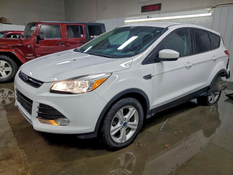 2015 FORD ESCAPE SE — VIN 1FMCU9GX5FUC57256