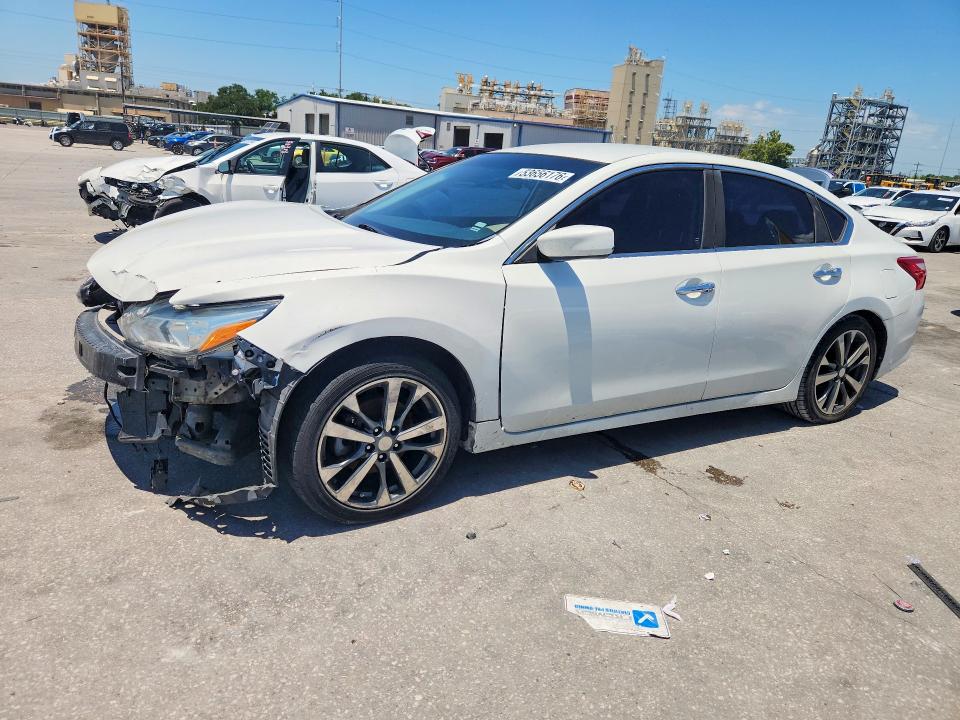 2016 NISSAN ALTIMA — VIN 1N4AL3AP0GN335593