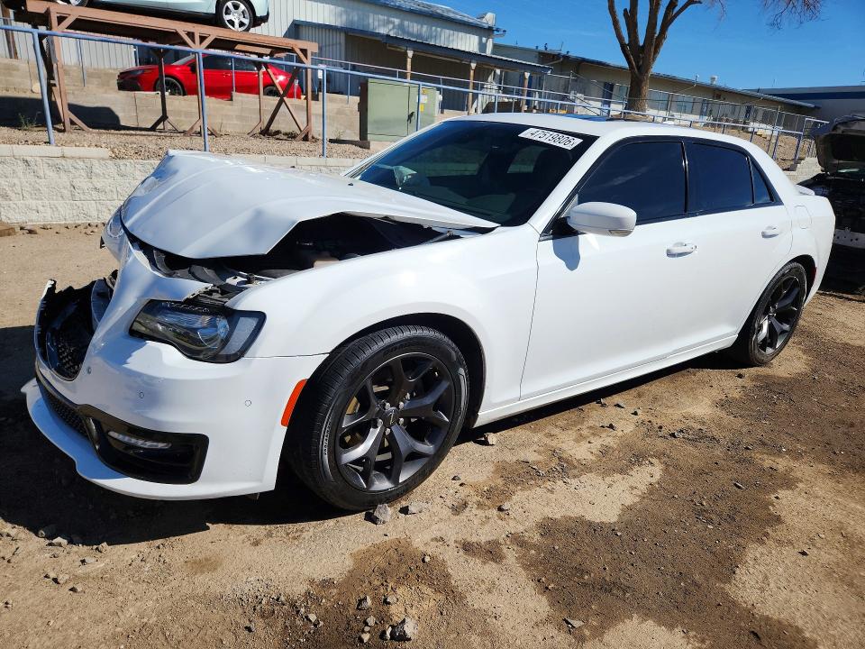 2021 CHRYSLER 300 — VIN 2C3CCABT0MH570829