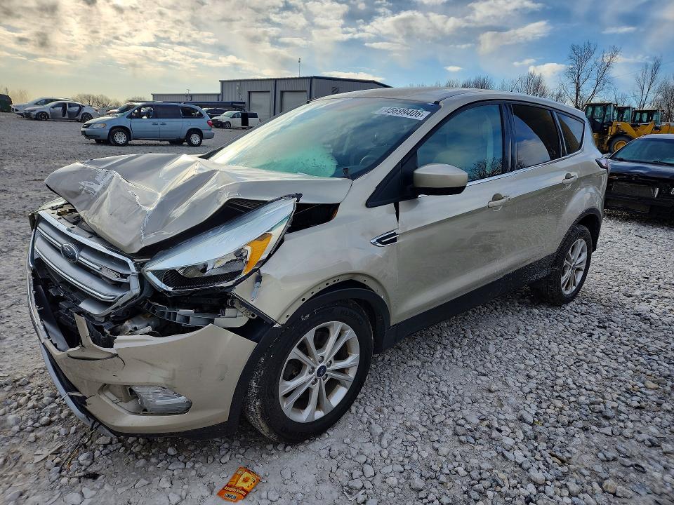 2017 FORD ESCAPE — VIN 1FMCU9GDXHUD26953