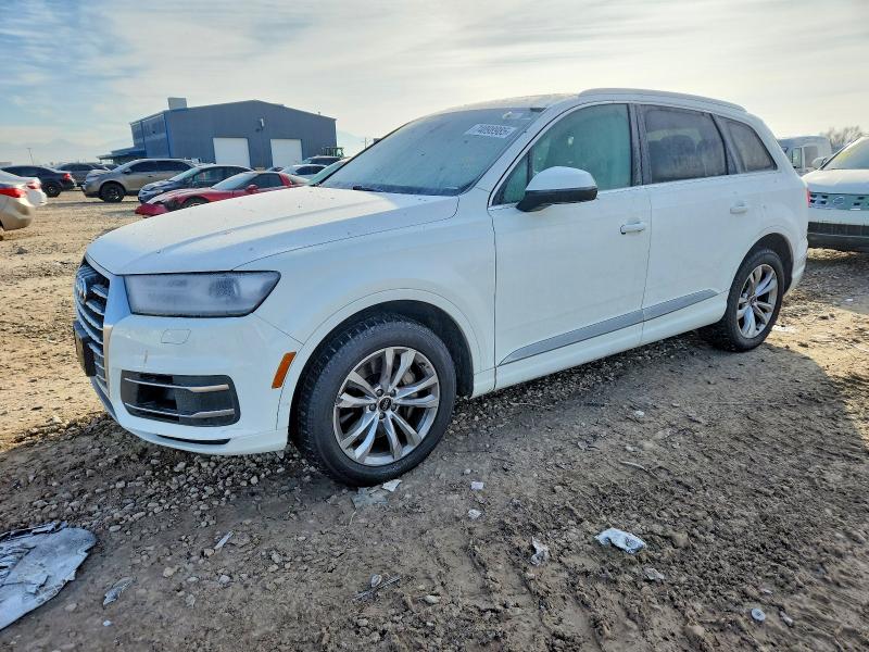 2018 AUDI Q7 — VIN WA1LAAF71JD042556