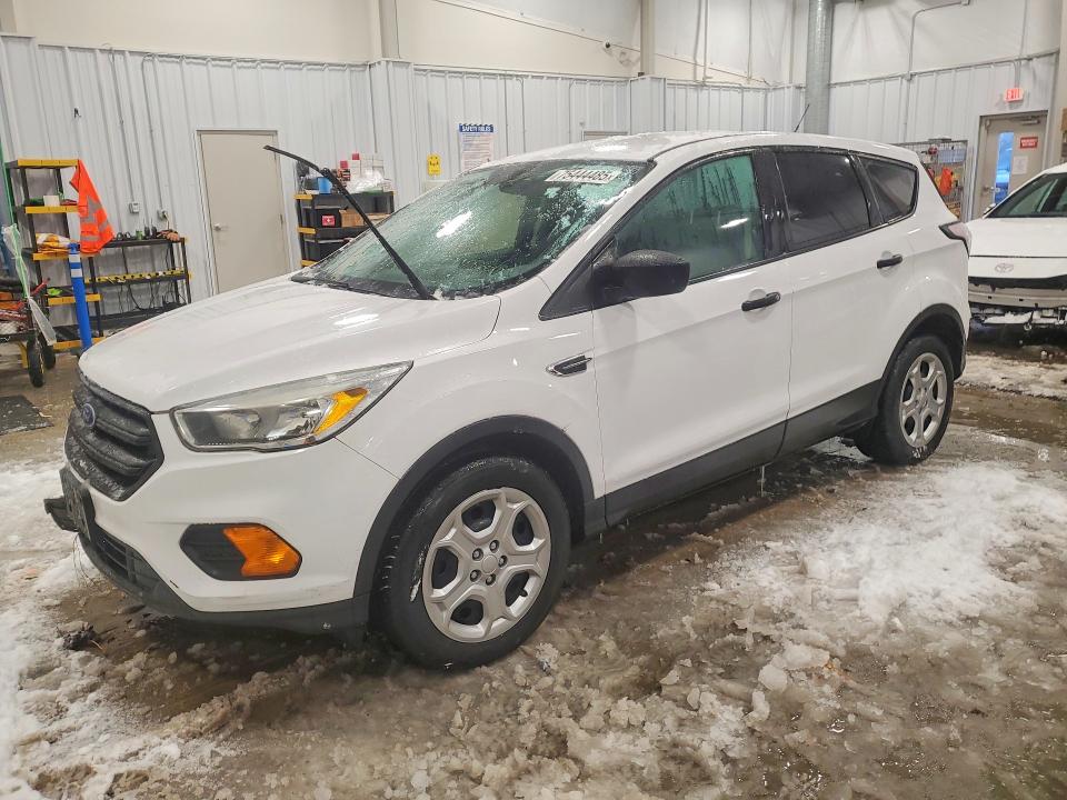 2017 FORD ESCAPE — VIN 1FMCU0F7XHUA10668