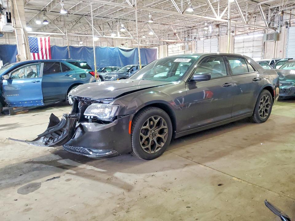 2017 CHRYSLER 300 — VIN 2C3CCAGG0HH542532